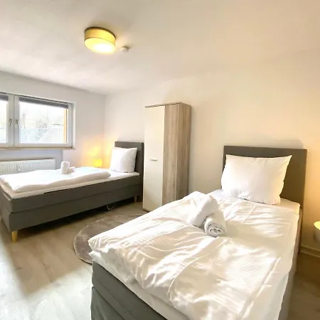 Gemuetliche Unterkuenfte Fuer Laengeren Aufenthalt Und Monteure Inkl Balkon, Waschmaschine, Wifi, Kueche Und Parkplatz Aparthotel 3*
