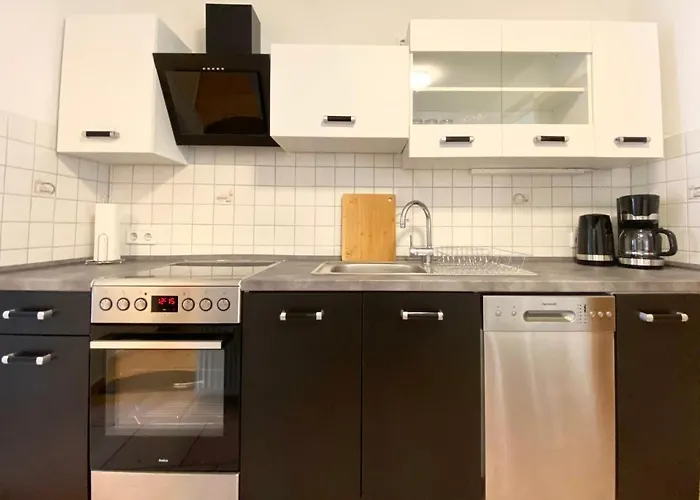 Gemuetliche Unterkuenfte Fuer Laengeren Aufenthalt Und Monteure Inkl Balkon, Waschmaschine, Wifi, Kueche Und Parkplatz 3*